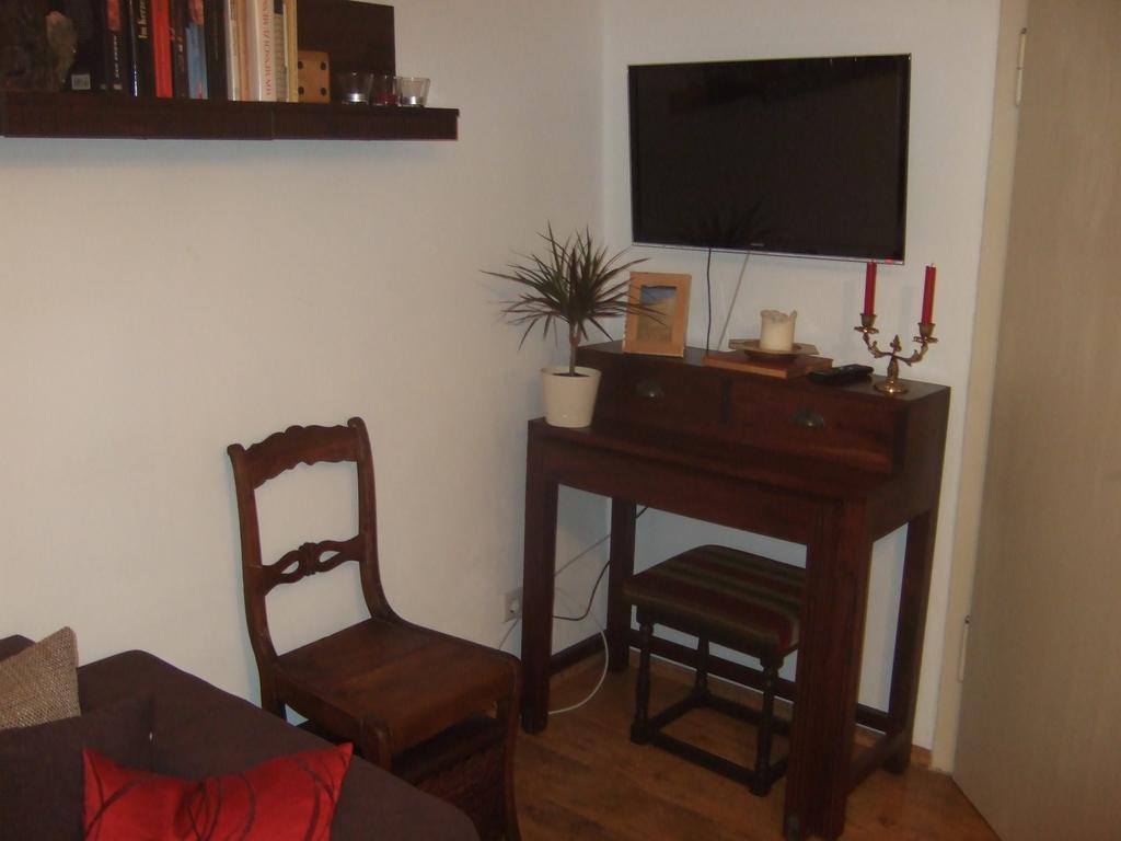 Kleines Winzerhauschen Villa Bremm Room photo